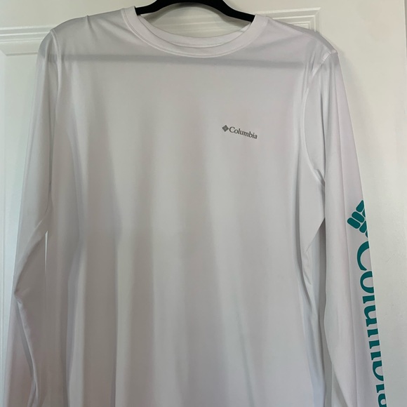 Columbia Tops - 2 Columbia beach covers, light weight, sun protection